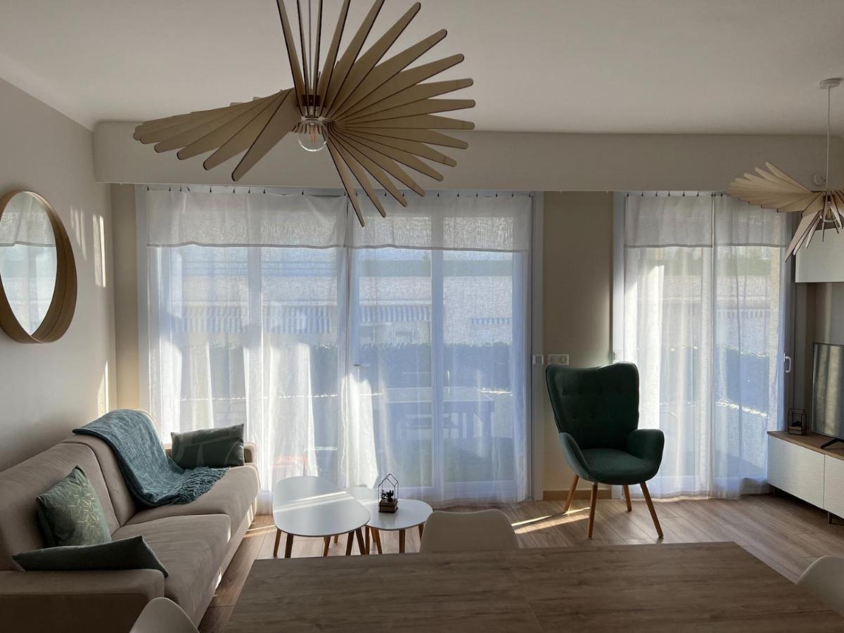 Reine Marie :top Floor Carre D'or Avec Acces Direct A La