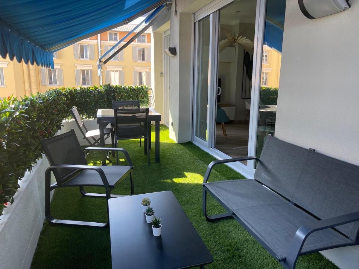 Reine Marie :top Floor Carre D'or Avec Acces Direct A La Apartment Nizza